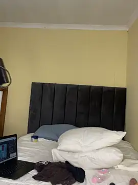 MiyaXo2's cam snapshot