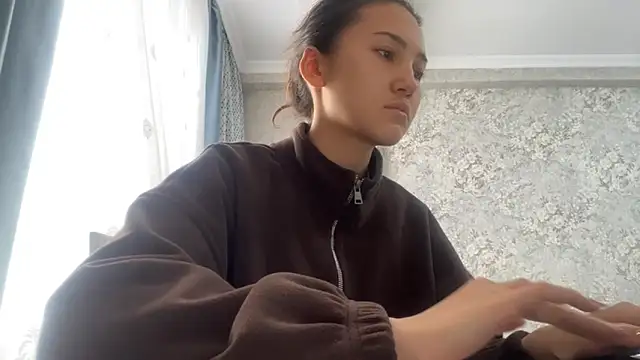 AyaWink's cam snapshot