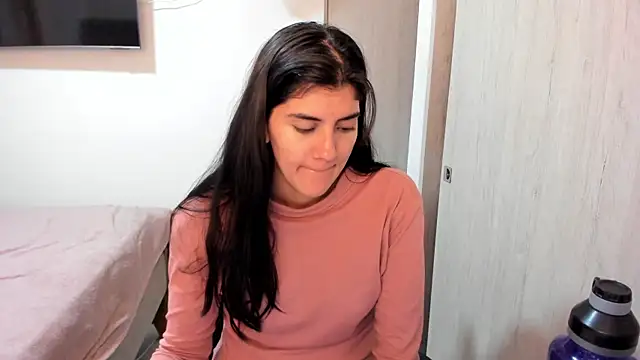 misstoya's cam snapshot