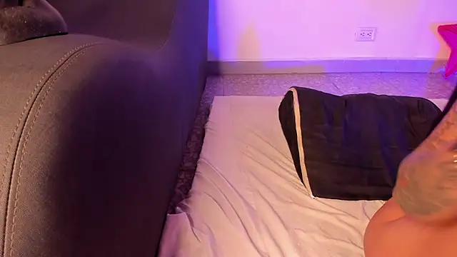 annita_lopez's cam snapshot