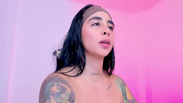 sophierooy22's cam snapshot