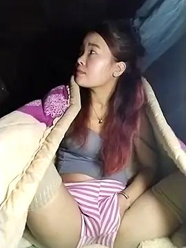 lylylove's cam snapshot