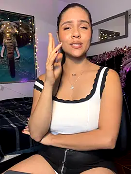 alisaa_jhons1's cam snapshot