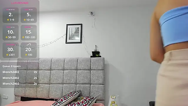 sofiia_smith_'s cam snapshot