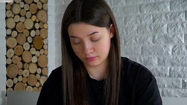 LowOncoming's cam snapshot