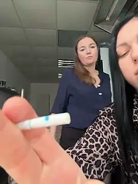 VaryaRose live sex cam