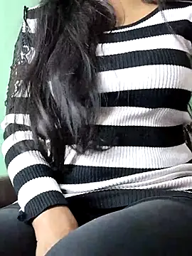 Laxmi_89 live sex cam