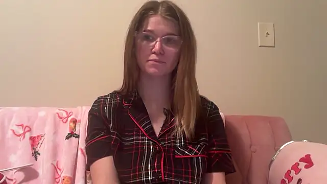 Riley_ray69's cam snapshot