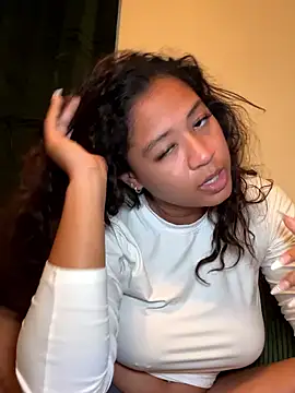 AshleyLoveee live sex cam