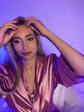 nani_rosse_of's cam snapshot