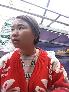 may-squirl's cam snapshot