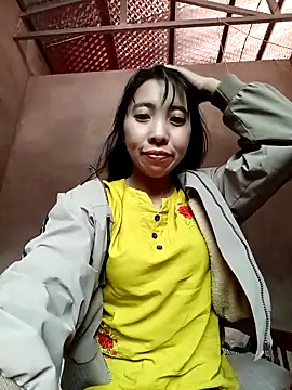 emaame68's cam snapshot