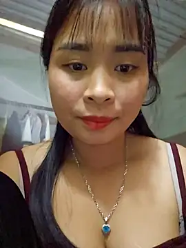 Squirrel-Pear's cam snapshot