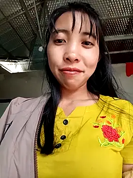 emaame68's cam snapshot