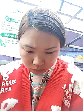 may-squirl's cam snapshot