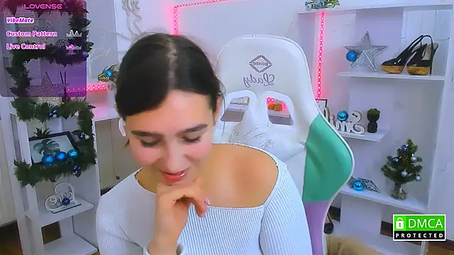 _Eliizabeth_'s cam snapshot