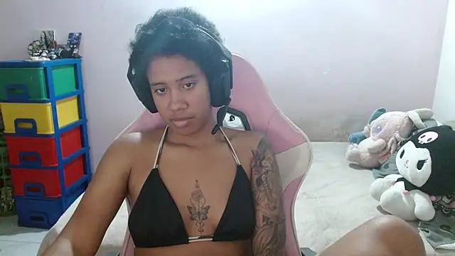 TiffanyRoouse's cam snapshot