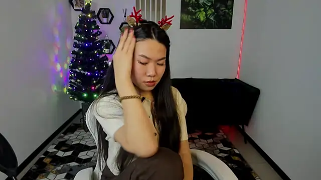 LunaPurrr's cam snapshot