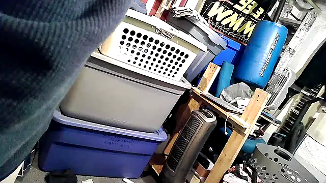 Oldmanphlwiss live sex cam