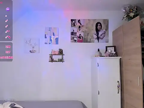 Veronikolsen-'s cam snapshot