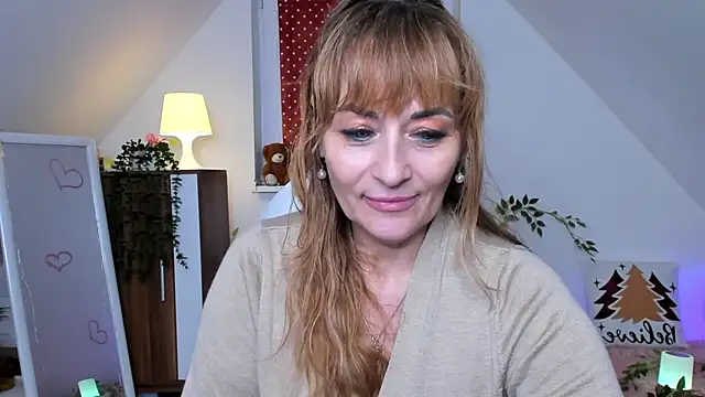 naughtymilane's cam snapshot