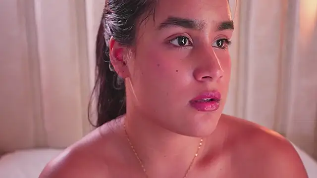 bonniekim_'s cam snapshot