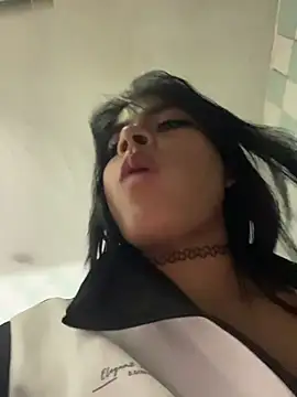 sophie_banks live sex cam