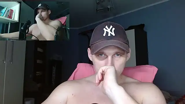 Poliglotjoe1 live sex cam