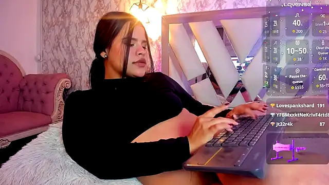 Aisha_poweer live sex cam