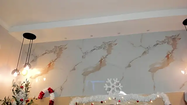 LeaThompson live sex cam