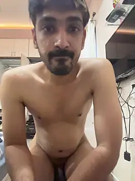 hornyguy271192 live sex cam