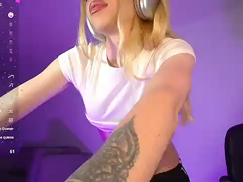 alina_lee's cam snapshot