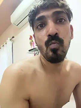 hornyguy271192's cam snapshot