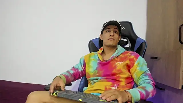 dorman_boy's cam snapshot