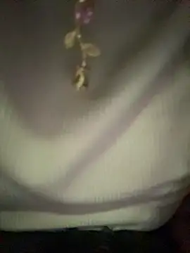 Isabella-Teen's cam snapshot