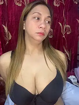 xxpinayboobsxx's cam snapshot