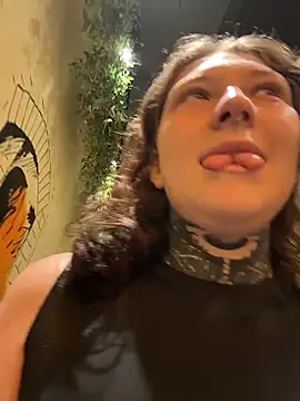 FionaMurr's cam snapshot