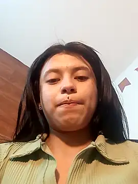 petite_coral's cam snapshot