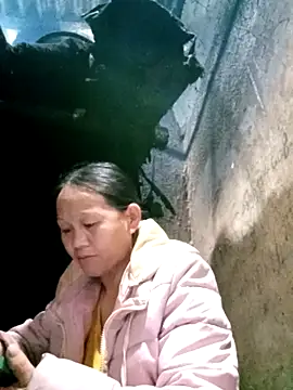 MaiHoa69's cam snapshot