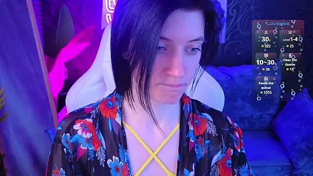 roxy_riot_'s cam snapshot