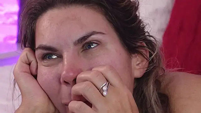 FeliciaKrige's cam snapshot