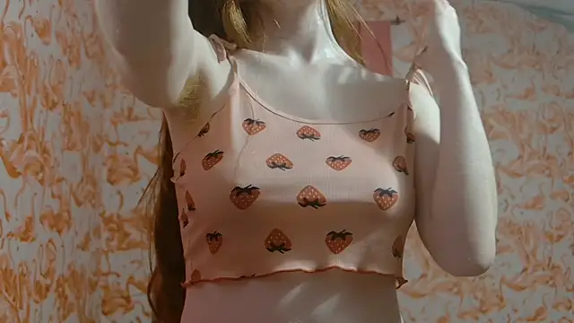 strawberrysmoothie live sex cam