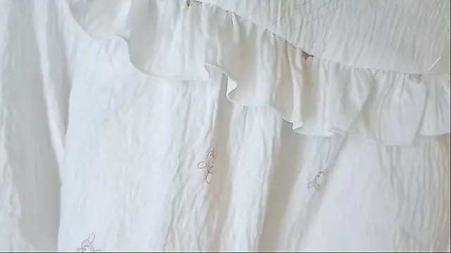 lookbyby's cam snapshot