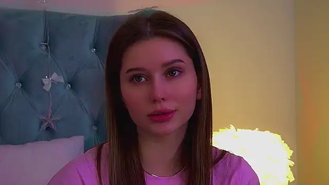 DianaVert's cam snapshot