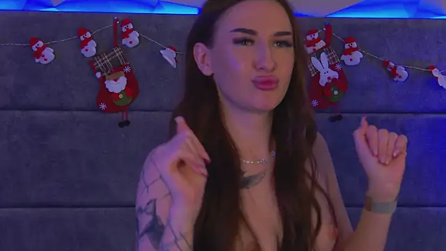 Luna_Olsen's cam snapshot