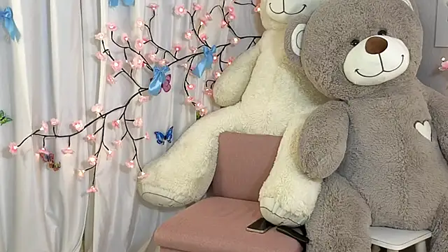 ViollaBloom live sex cam