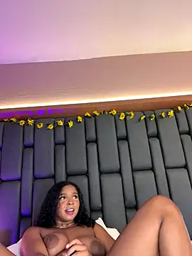 LisaMendez's cam snapshot