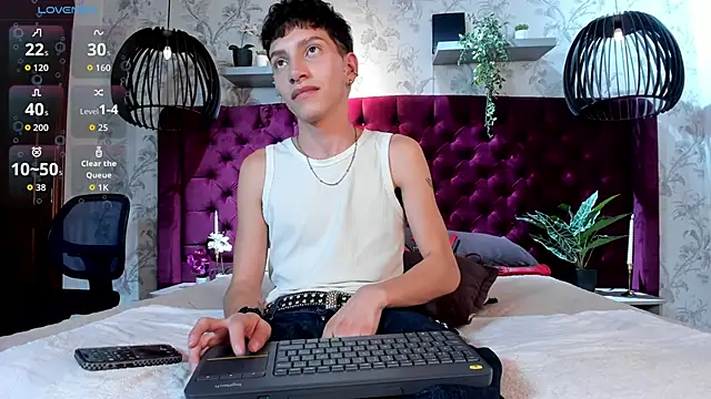 Tiam_muller live sex cam