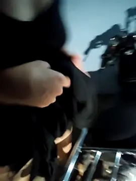 Adrenaline_crazy's cam snapshot