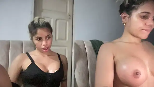 Susandolls live sex cam